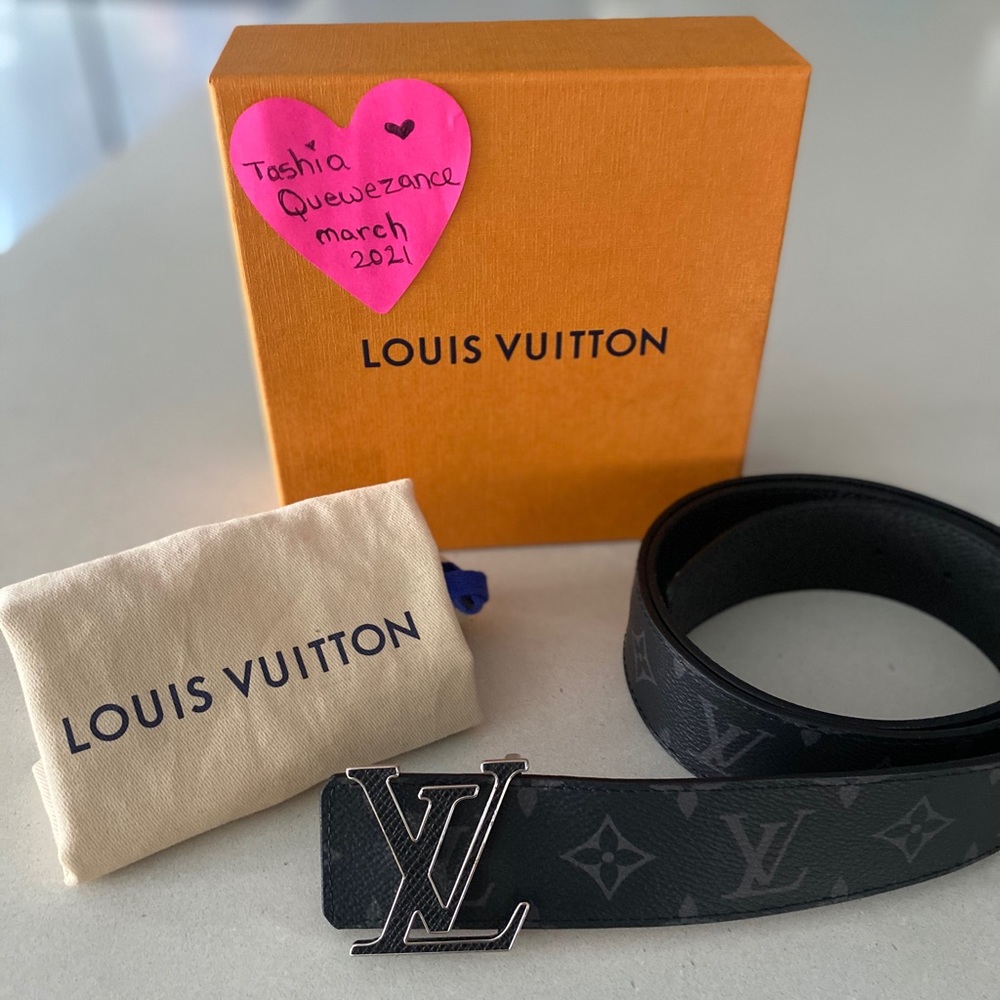 (SOLD PRIVATELY) MENS LV INITIALES REVERSIBLE BELT